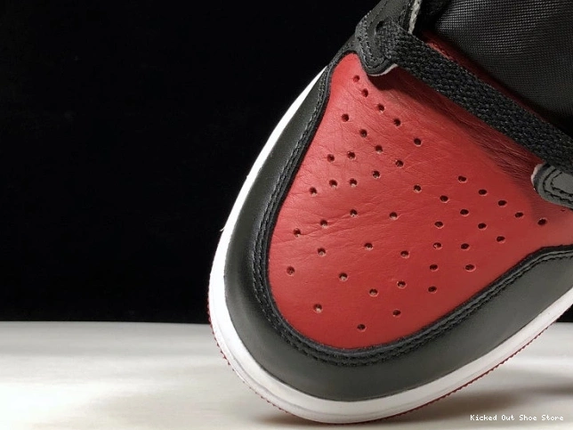 Kick Theory Banned High 1 Jordan Retro OG Air 555088-001 0717